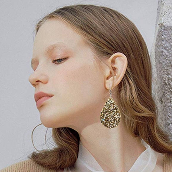 NOT FOR SALE!!!💖Glitter Waterdrop Earings - Picture 3 of 4